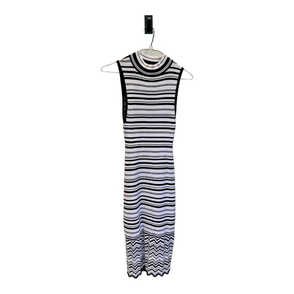 Bebe fitted dress size M